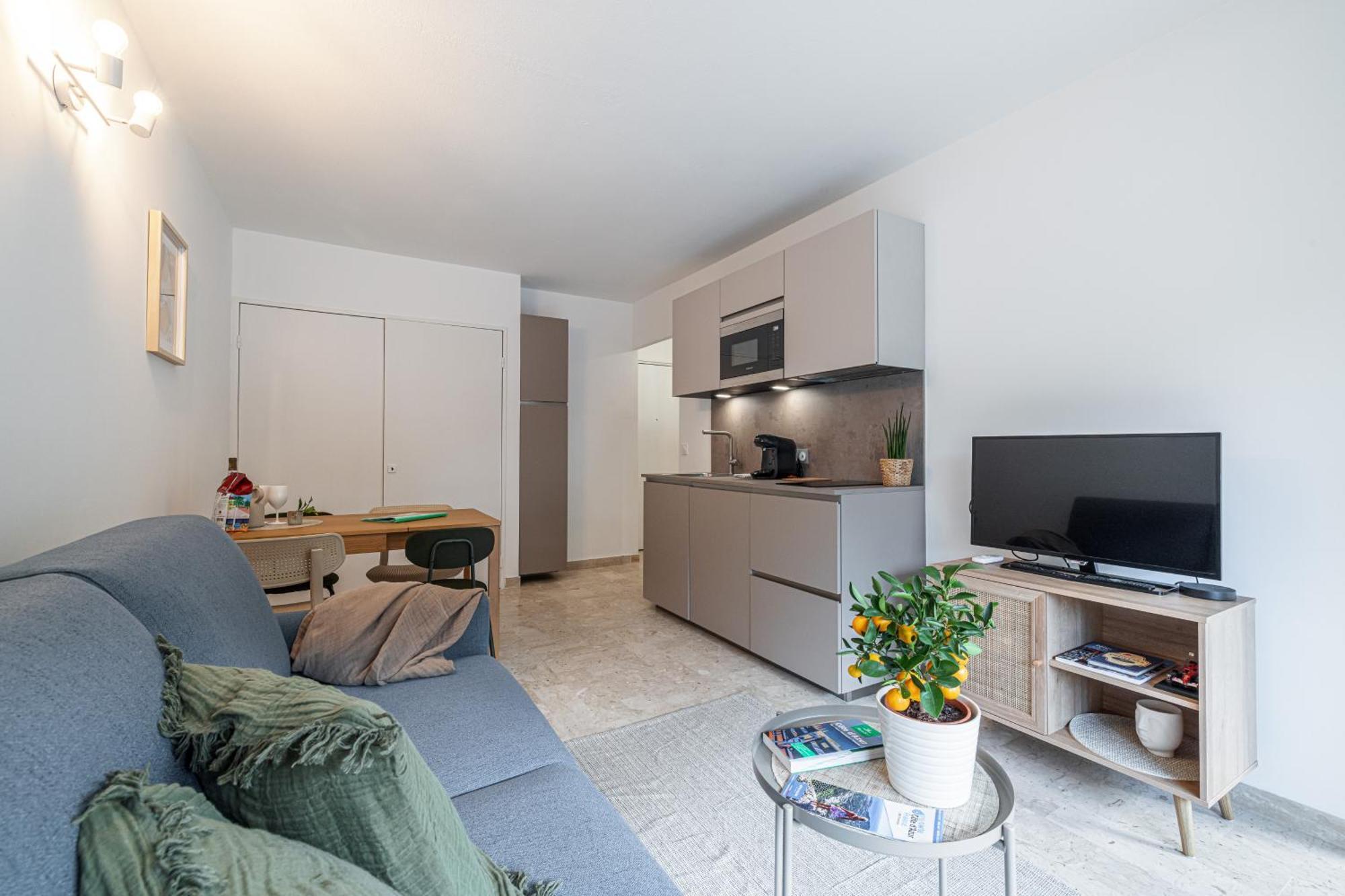 Appartement 2P Renove Avec Terrasse Au Port De نيس المظهر الخارجي الصورة