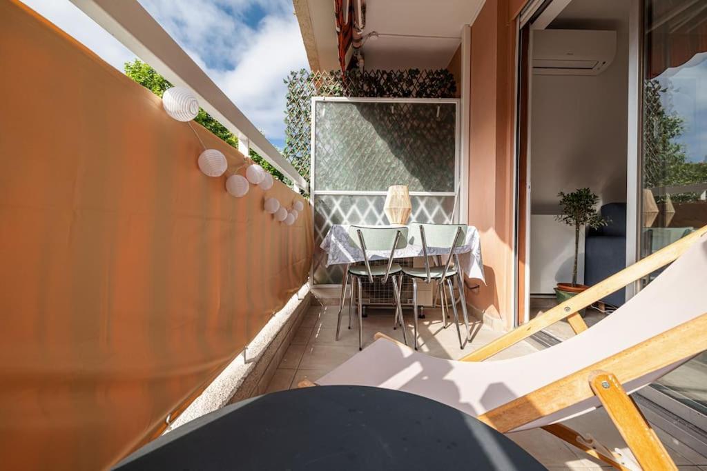 Appartement 2P Renove Avec Terrasse Au Port De نيس المظهر الخارجي الصورة
